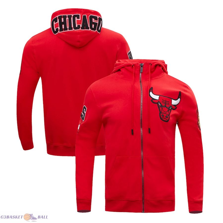 Men's Chicago Bulls Pro Standard Red Classic Chenille Double Knit Full-Zip Pullover Hoodie