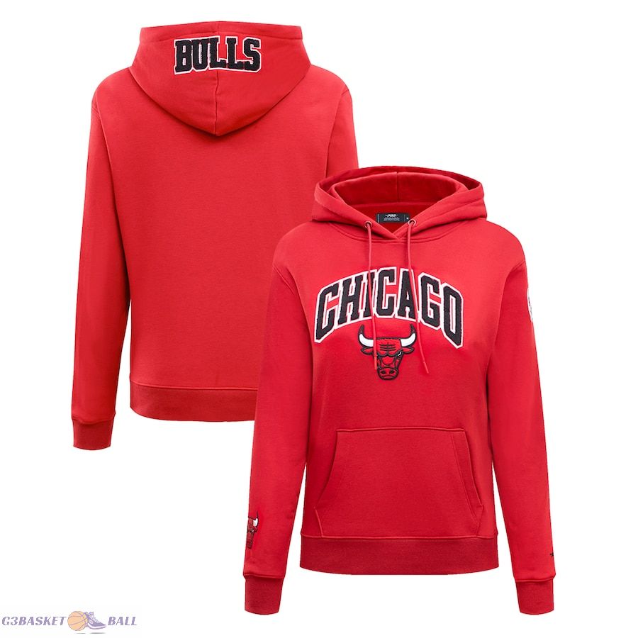 Women's Chicago Bulls Pro Standard Red Classic FLC Pullover Hoodie