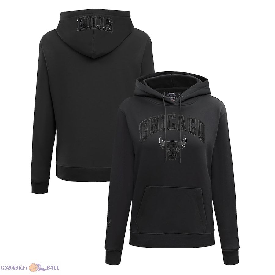 Women's Chicago Bulls Pro Standard Black Triple Black FLC Pullover Hoodie