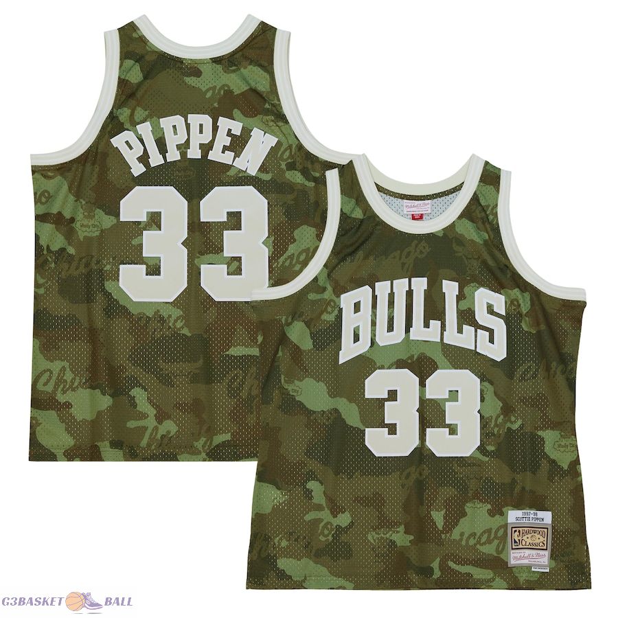 Men's Chicago Bulls Scottie Pippen Mitchell & Ness Camo Hardwood Classics 1997/98 Ghost Green Swingman Jersey