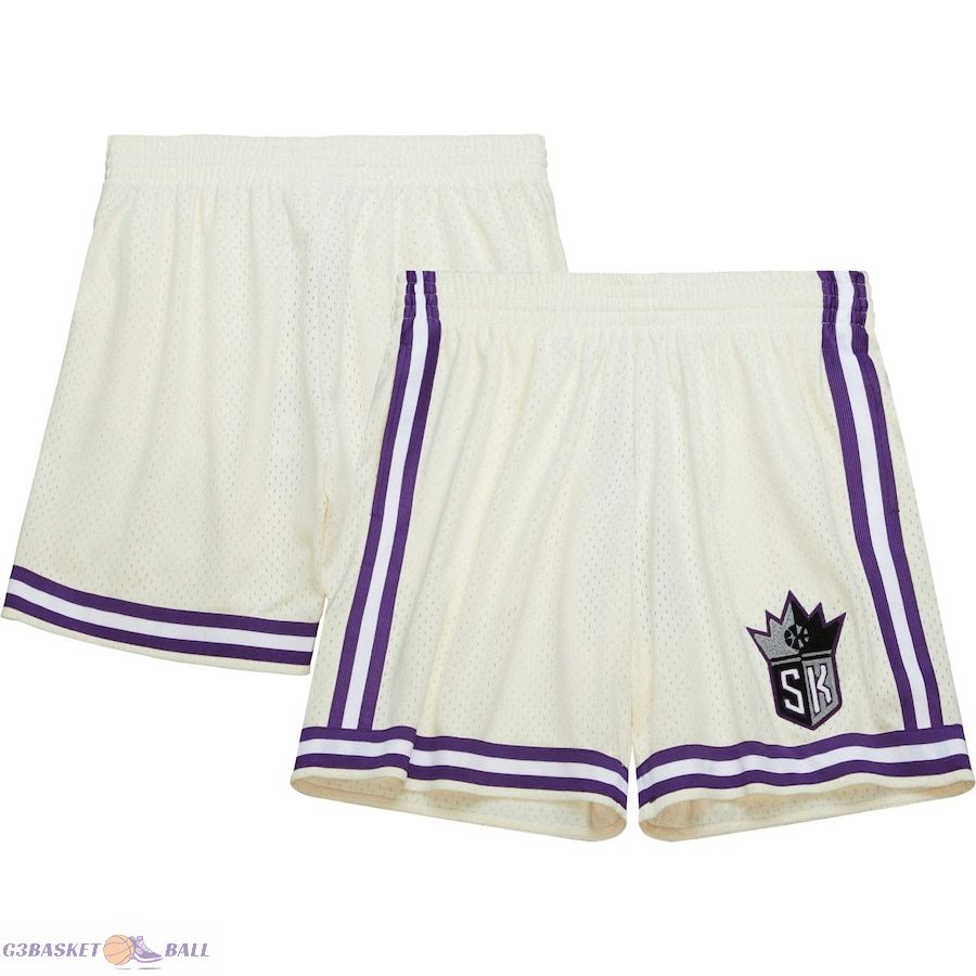 Men's Sacramento Kings Mitchell & Ness Cream Chainstitched Swingman Shorts