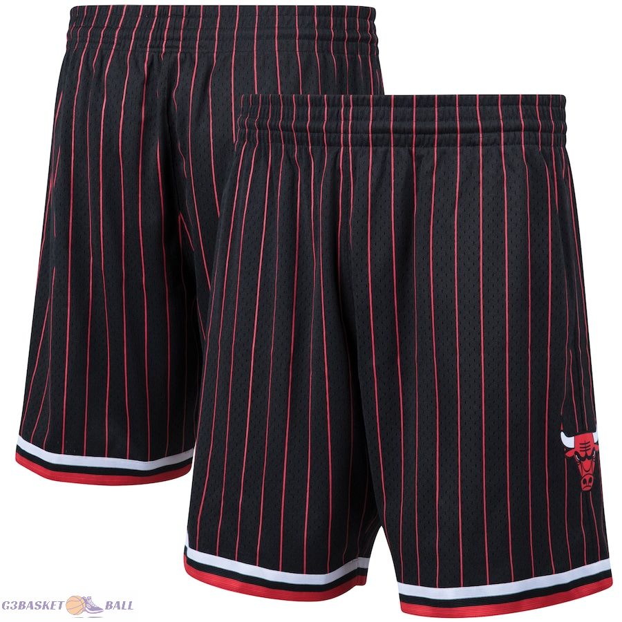 Men's Chicago Bulls Mitchell & Ness Black Hardwood Classics Primary Logo Swingman Shorts