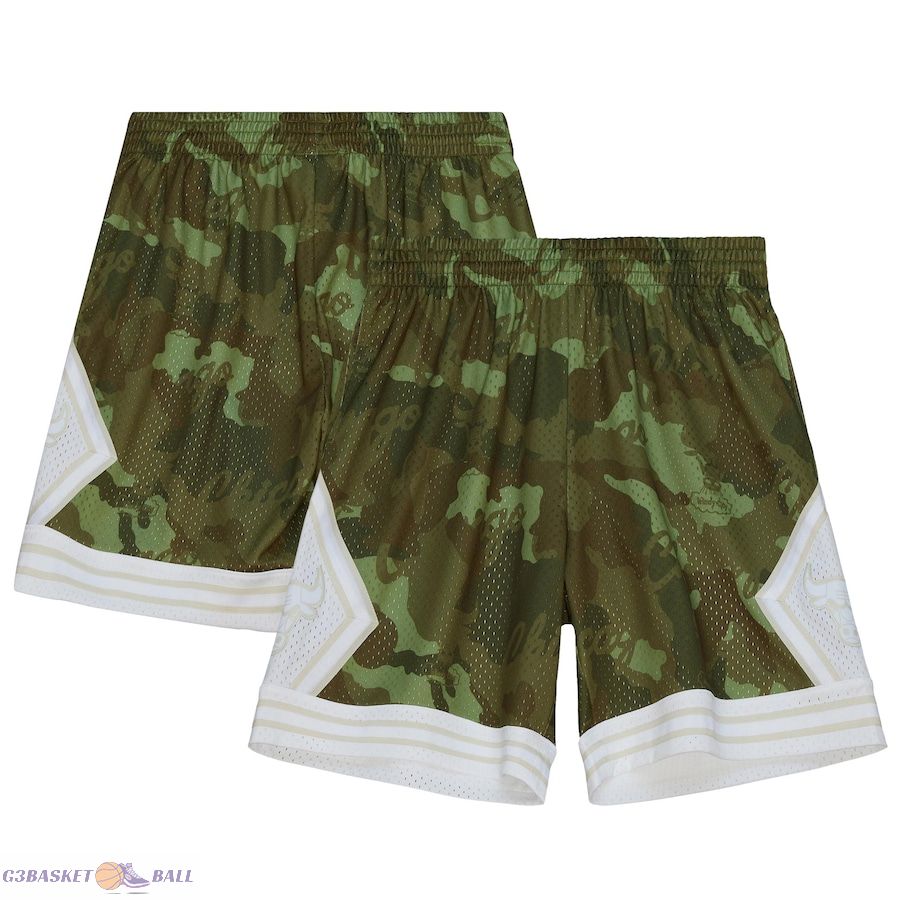 Men's Chicago Bulls Mitchell & Ness Camo 1997-98 Hardwood Classics Ghost Green Swingman Shorts