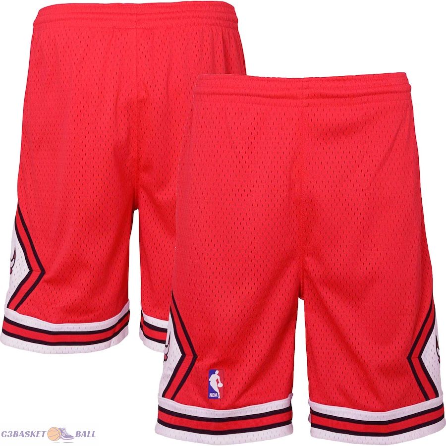 Youth Chicago Bulls Mitchell & Ness Red Hardwood Classics Swingman Shorts