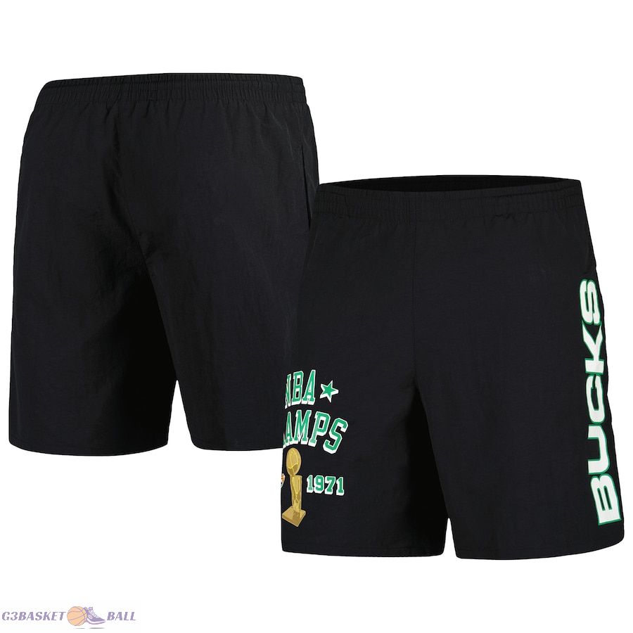 Men's Milwaukee Bucks Mitchell & Ness Black Heritage Shorts